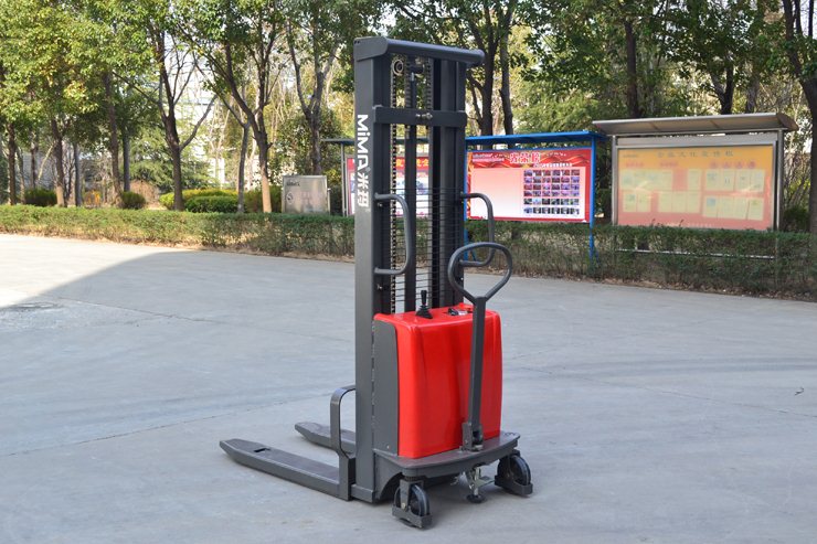 湖南榮洲機(jī)械設(shè)備有限公司,移動(dòng)式升降平臺(tái)價(jià)格,湖南升降貨梯,塑料托盤(pán)批發(fā),固定式升降平臺(tái),曲臂式升降平臺(tái),汽車(chē)尾板,全電動(dòng)叉車(chē) 湖南榮洲機(jī)械設(shè)備有限公司,移動(dòng)式升降平臺(tái)價(jià)格,湖南升降貨梯,塑料托盤(pán)批發(fā),固定式升降平臺(tái),曲臂式升降平臺(tái),汽車(chē)尾板,全電動(dòng)叉車(chē)